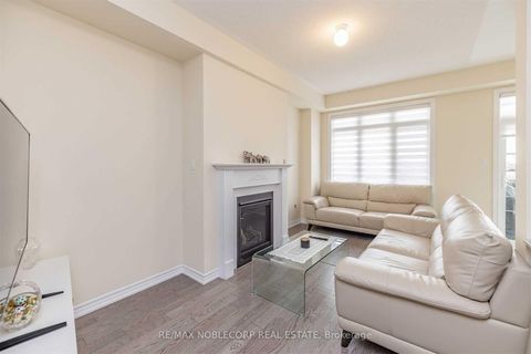 Photo 7 at 144 Sunset Terrace, Vellore Village, Vaughan