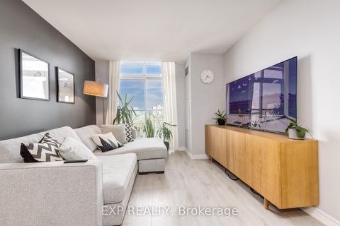Photo 10 at 1510 - 212 Eglinton Avenue E, Mount Pleasant West, Toronto