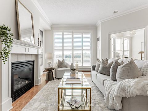 Photo 6 at 802 - 2662 Bloor Street W, Kingsway South, Toronto