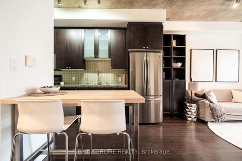 Photo 1 at 413 - 1 Shaw Street, Niagara, Toronto