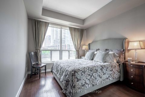 Photo 5 at 413 - 1 Shaw Street, Niagara, Toronto
