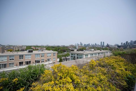 Photo 17 at 413 - 1 Shaw Street, Niagara, Toronto