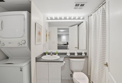 Photo 11 at 402 - 935 Sheppard Avenue W, Clanton Park, Toronto