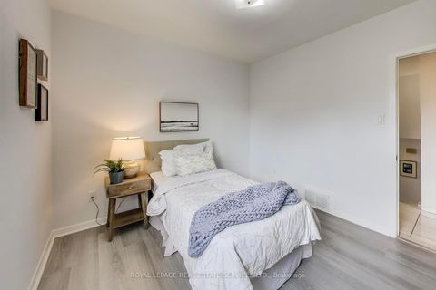 Photo 13 at 251 Driftwood Avenue, Black Creek, Toronto