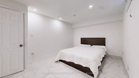 Photo 27 at 2 Newman Avenue, Oak Ridges Lake Wilcox, Richmond Hill