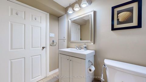 Photo 29 at 2 Newman Avenue, Oak Ridges Lake Wilcox, Richmond Hill