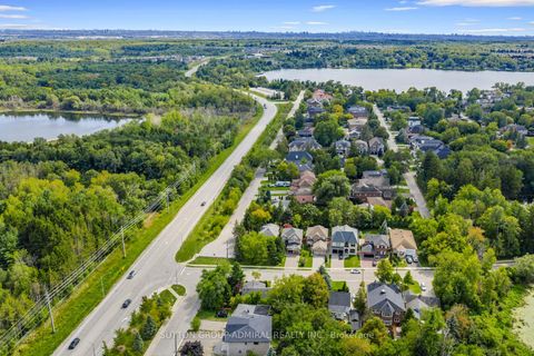 Photo 39 at 2 Newman Avenue, Oak Ridges Lake Wilcox, Richmond Hill