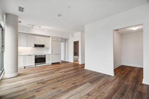 Photo 10 at 906 - 250 Lawrence Avenue W, Lawrence Park North, Toronto