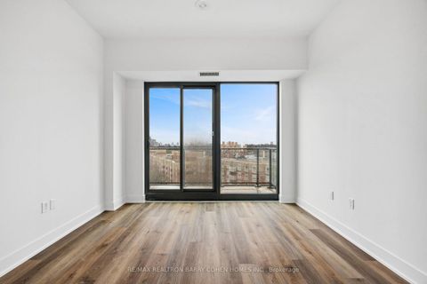 Photo 33 at 906 - 250 Lawrence Avenue W, Lawrence Park North, Toronto