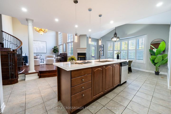 Photo 7 at 213 Riverwalk Drive, Box Grove, Markham