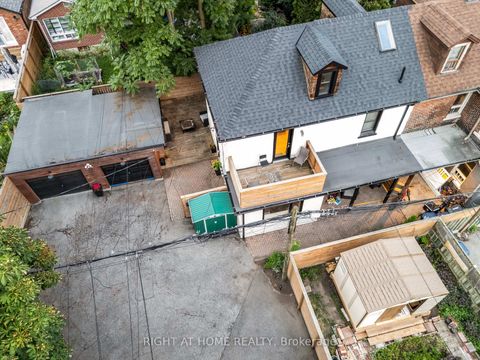 Photo 1 at 377 Lansdowne Avenue, Dufferin Grove, Toronto