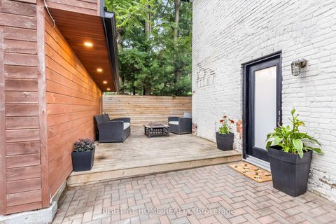Photo 7 at 377 Lansdowne Avenue, Dufferin Grove, Toronto