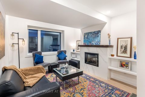 Photo 11 at 377 Lansdowne Avenue, Dufferin Grove, Toronto
