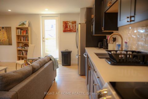 Photo 26 at 377 Lansdowne Avenue, Dufferin Grove, Toronto