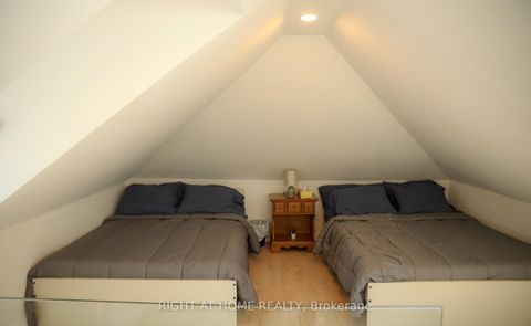 Photo 28 at 377 Lansdowne Avenue, Dufferin Grove, Toronto