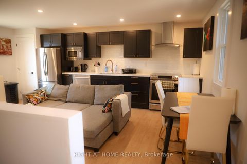 Photo 35 at 377 Lansdowne Avenue, Dufferin Grove, Toronto