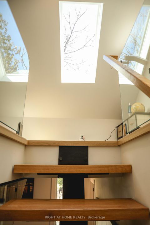 Photo 40 at 377 Lansdowne Avenue, Dufferin Grove, Toronto
