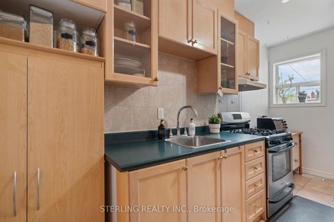 Photo 11 at 13 Auburn Avenue, Davenport, Toronto Photo 11 at 13 Auburn Avenue, Davenport, Toronto