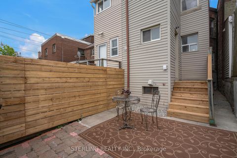 Photo 33 at 13 Auburn Avenue, Davenport, Toronto