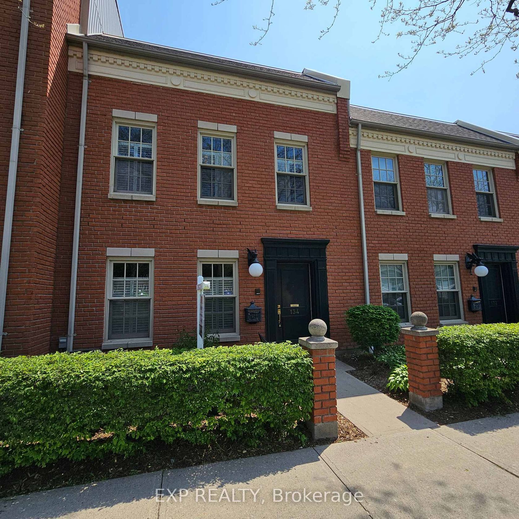134 Hibernia Street, Cobourg by Loree Meneguzzi Real Estate 134 Hibernia Street, Cobourg