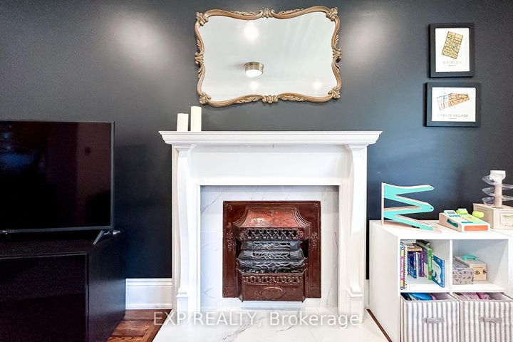 Photo 7 at 191 Stirton Street, Gibson, Hamilton
