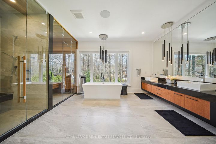 Photo 19 at 1489 Rogerswood Court, Lorne Park, Mississauga