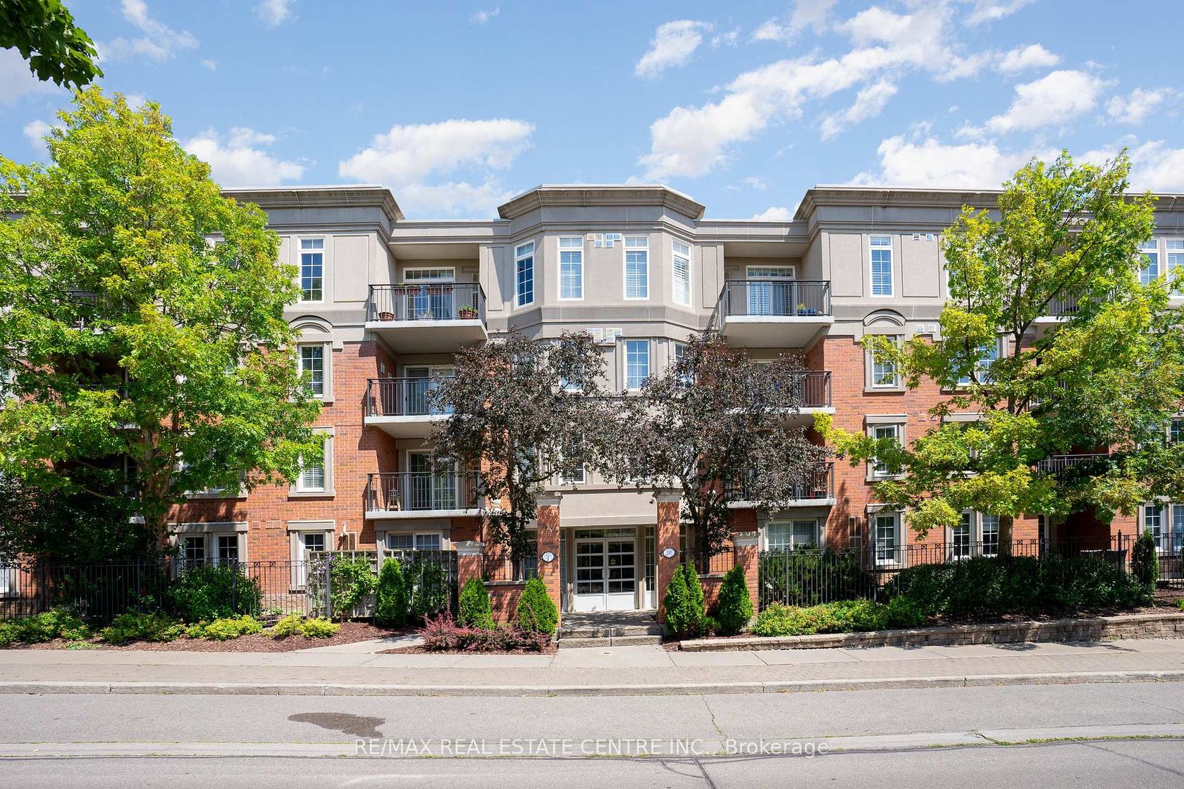 410 - 2301 Parkhaven Boulevard, RO River Oaks, Oakville 