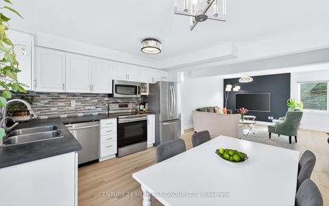 Photo 11 at 112 Sandfield Drive, Aurora Highlands, Aurora