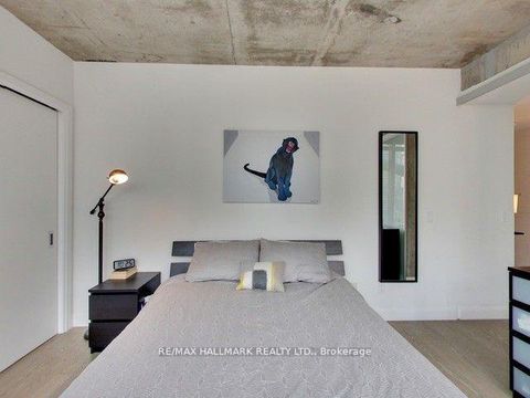 Photo 10 at 1407 - 224 King Street W, Waterfront Communities C1, Toronto