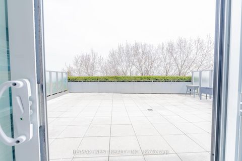 Photo 25 at 625 - 15 James Finlay Way, CFB, Toronto