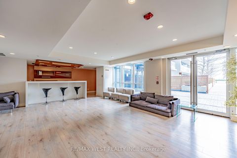 Photo 39 at 625 - 15 James Finlay Way, CFB, Toronto