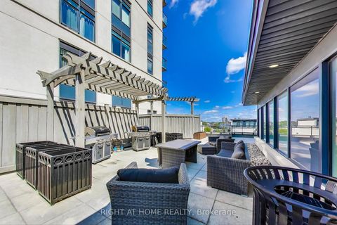 Photo 10 at 317 - 12 Woodstream Boulevard, Vaughan Grove, Vaughan