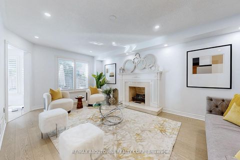 Photo 10 at 1398 Winterbourne Drive, CV Clearview, Oakville