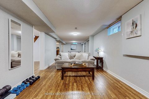 Photo 37 at 1398 Winterbourne Drive, CV Clearview, Oakville