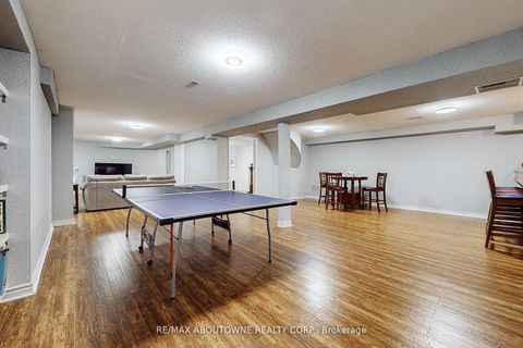 Photo 39 at 1398 Winterbourne Drive, CV Clearview, Oakville