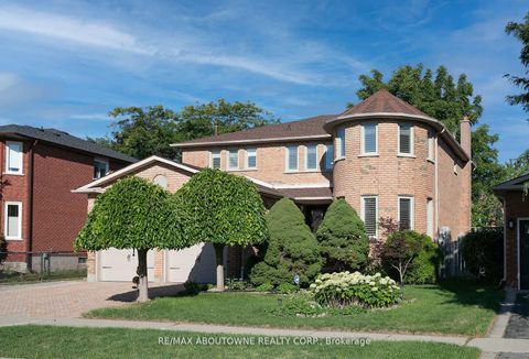 Photo 46 at 1398 Winterbourne Drive, CV Clearview, Oakville