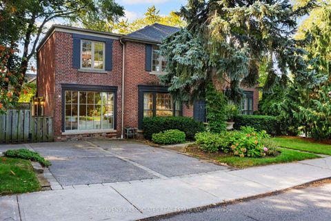 Photo 1 at 21 Wembley Road, Forest Hill North, Toronto