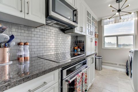 Photo 15 at 703 - 175 Hilda Ave Avenue, Newtonbrook West, Toronto