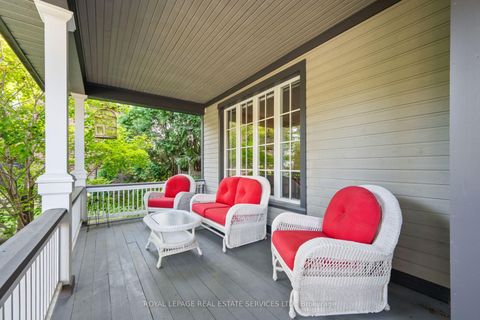Photo 1 at 55 Sir Williams Lane, Rosethorn, Toronto