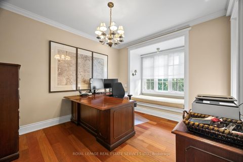 Photo 13 at 55 Sir Williams Lane, Rosethorn, Toronto