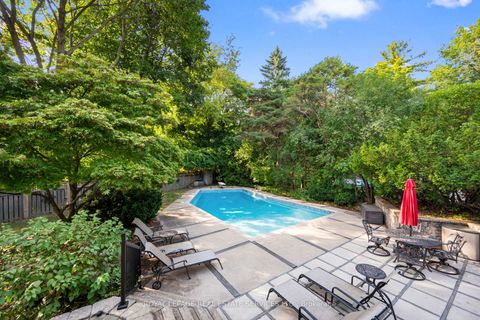 Photo 34 at 55 Sir Williams Lane, Rosethorn, Toronto