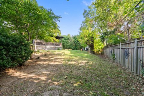 Photo 38 at 55 Sir Williams Lane, Rosethorn, Toronto