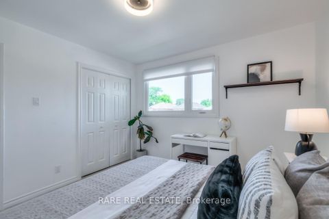 Photo 24 at 78 Tilden Crescent, Humber Heights, Toronto