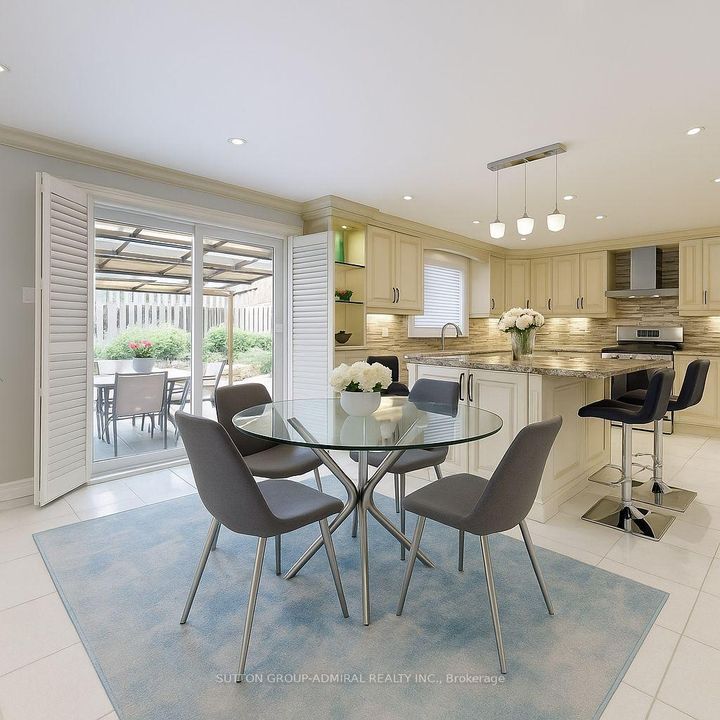 Photo 11 at 160 Marwood Place, Maple, Vaughan