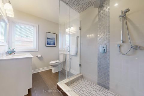 Photo 25 at 160 Marwood Place, Maple, Vaughan