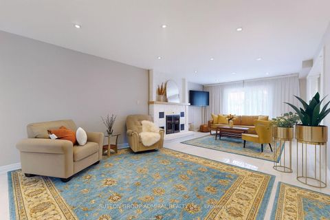 Photo 7 at 160 Marwood Place, Maple, Vaughan Photo 7 at 160 Marwood Place, Maple, Vaughan