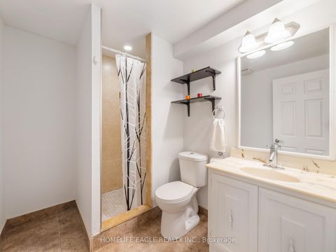 Photo 23 at 30 Moffat Crescent, Aurora Heights, Aurora