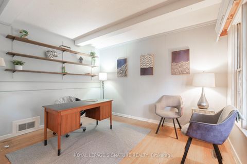 Photo 7 at 7 Willowood Court, Don Valley Village, Toronto