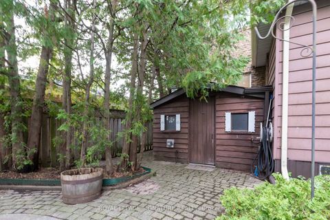Photo 31 at 7 Willowood Court, Don Valley Village, Toronto