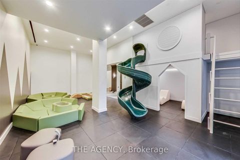 Photo 26 at 4506 - 39 Roehampton Avenue, Mount Pleasant West, Toronto